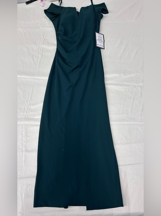 Xscape Dresses & Skirts - NWT Xscape Off Shoulder Back Slit Dress